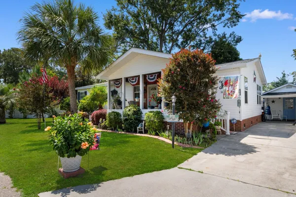 1649 PERRY CIR