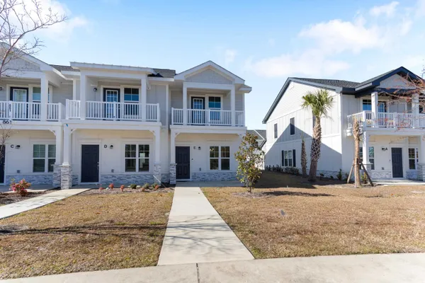 861 MAXINE CT 4E