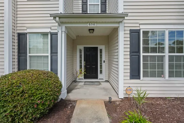 656 PISTOIA LN 304