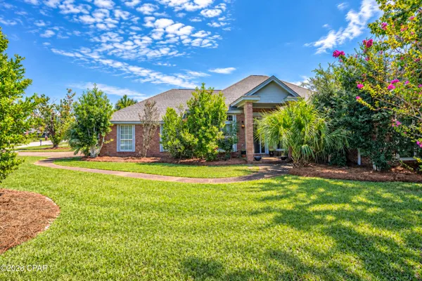2604 BAYLEAF CT