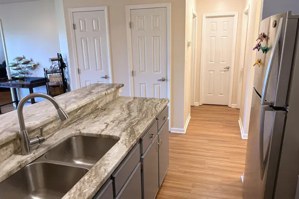 4990 WINDSOR GREEN WAY 102