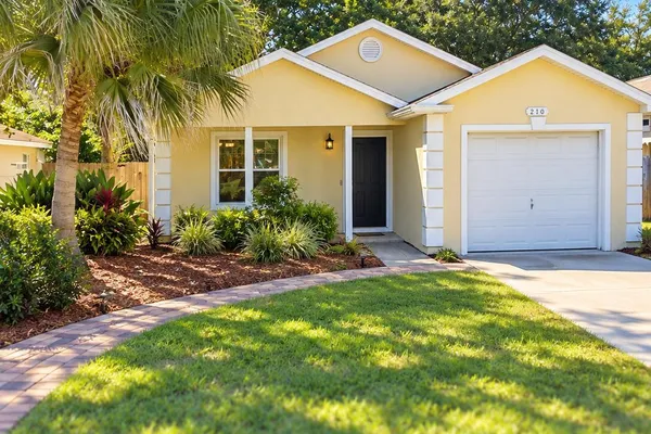 210 AZALEA ST