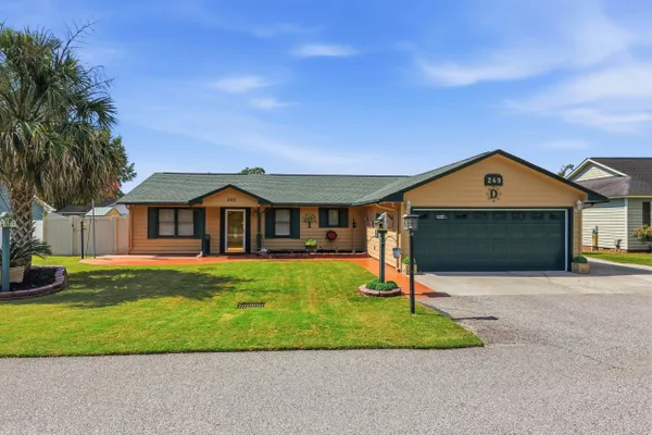 249 ROBIN HOOD CIR