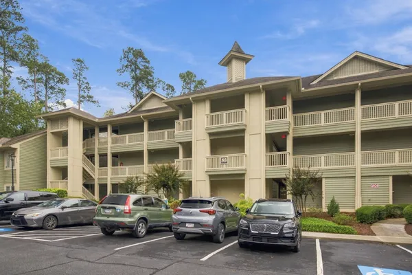 1551 SPINNAKER DR 5823