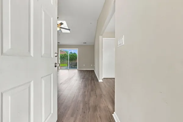 9712 ASHLEY LN