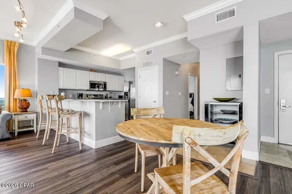 16819 FRONT BEACH RD 2800