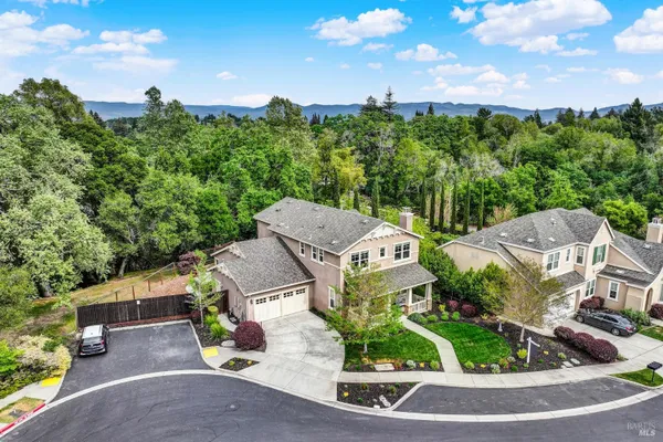 18 RIVERTON CT