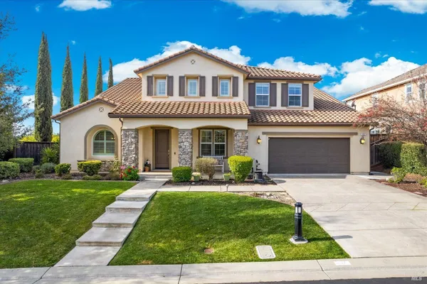 455 PEACOCK WAY