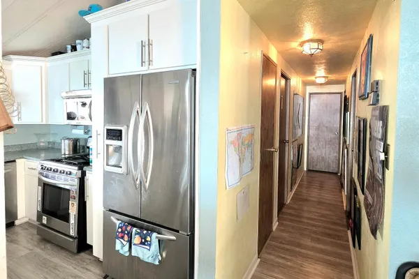 5830 ROBIN HILL DR SPC 4