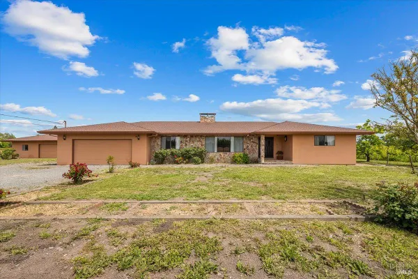 2062 WOOLSEY RD