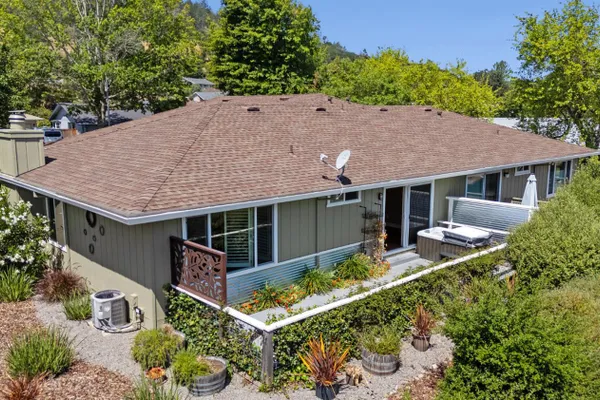 7409 OAKMONT DR