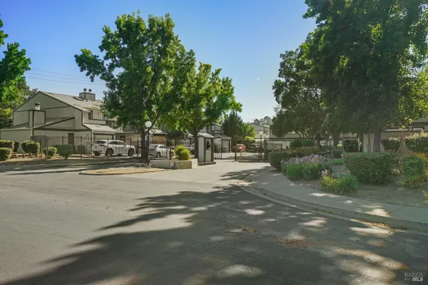 299 SHASTA DR 56