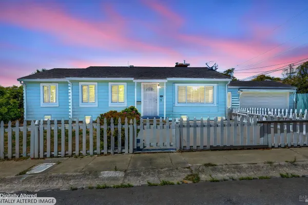 1001 HIGHLAND AVE