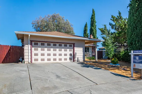 1355 MACDONALD CT
