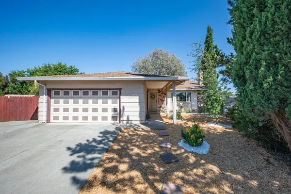 1355 MACDONALD CT