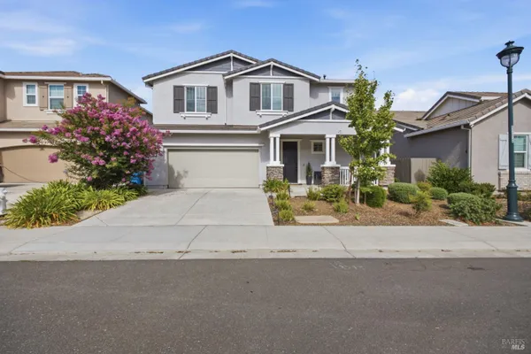 312 HIBISCUS ST