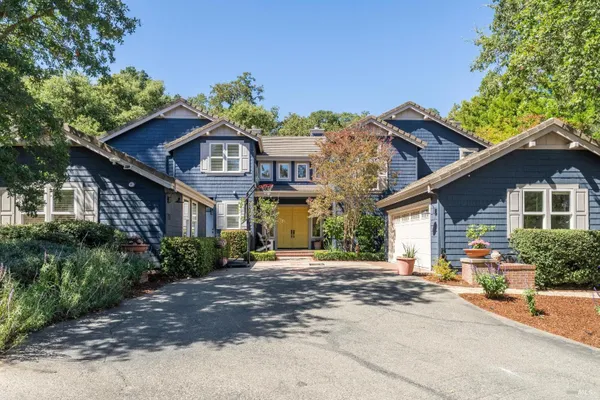 30 OAK SHADE LN