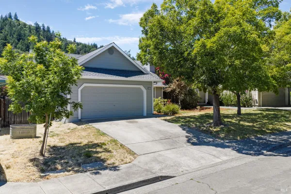 131 WILLIAM CIR