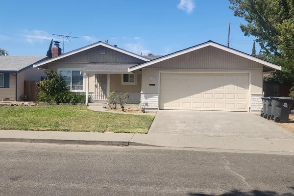 362 TULIP ST