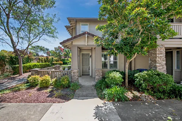 1214 NANCY LN