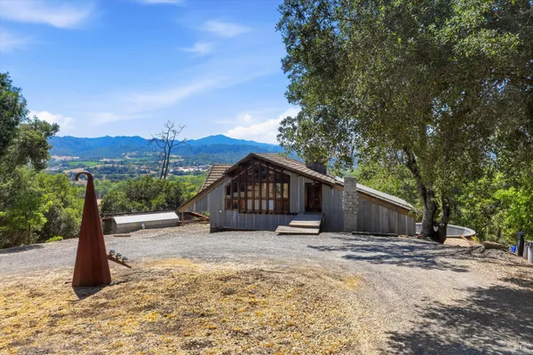 26801 OAK KNOLL TER