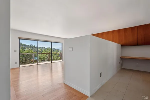 11 ALCATRAZ AVE