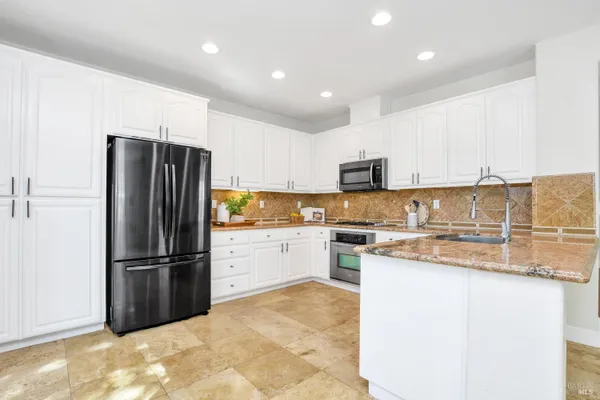 118 REFOSCO CT