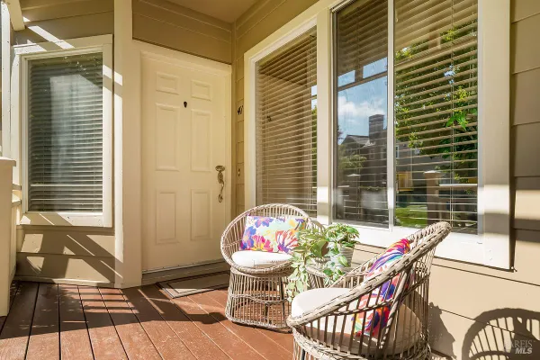 41 PARKVIEW CIR