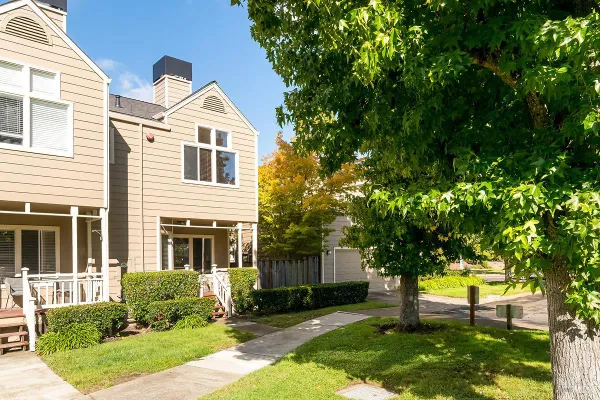 41 PARKVIEW CIR