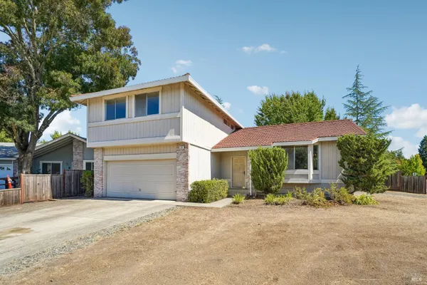 300 STIRRUP CT