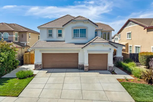 129 PICASSO DR