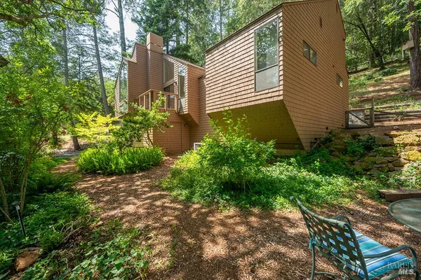 827 WILD OAK DR