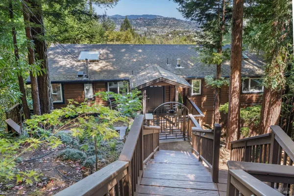 195 MARINA VISTA AVE