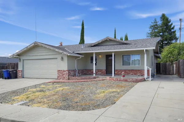 190 TAHOE DR