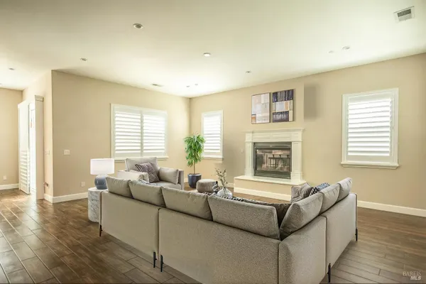 429 PACIFIC HEIGHTS DR