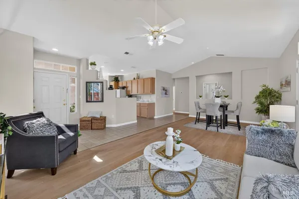 706 ALLENDER WAY