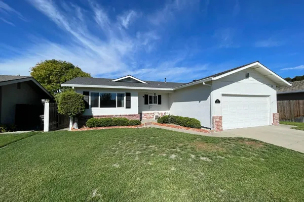 80 HIGHLAND DR