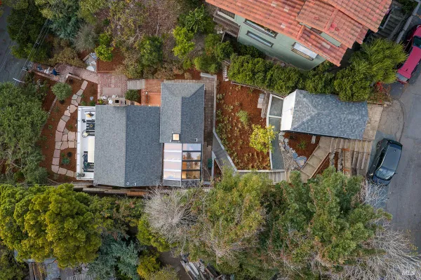 50 WESTERN DR