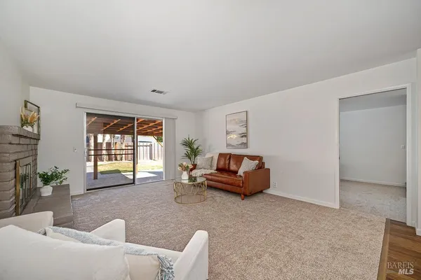 2962 CARMEL WAY