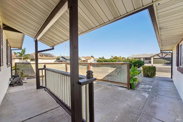 514 MONTEREY DR