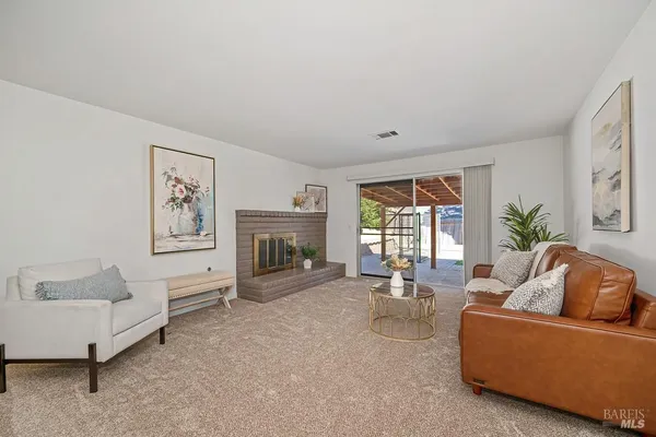 2962 CARMEL WAY
