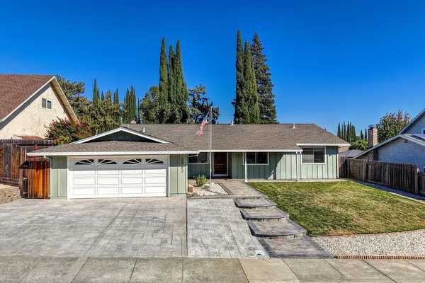 2962 CARMEL WAY