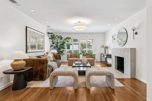 130 HUMBOLDT ST