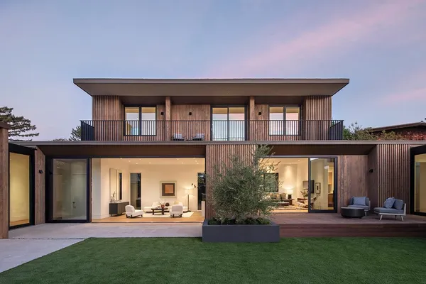 57 PLAZA DR