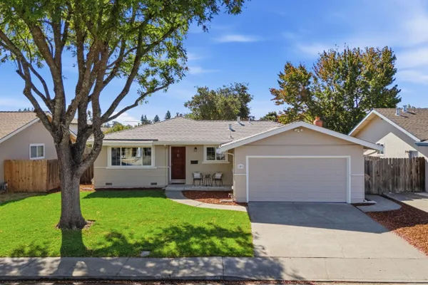 249 JASMINE ST