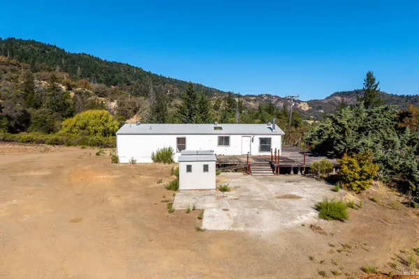 6650 ROBINSON CREEK RD