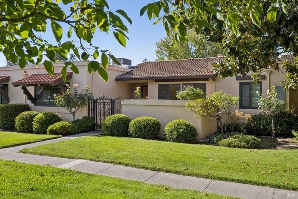 155 LA MANCHA DR