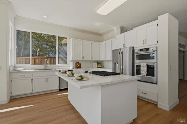1834 ADOBE CREEK DR