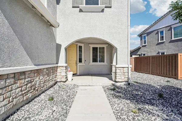 1520 EISENHOWER CT