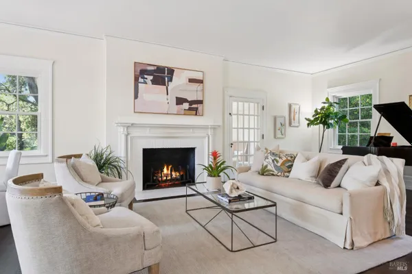129 MOUNTAIN VIEW AVE